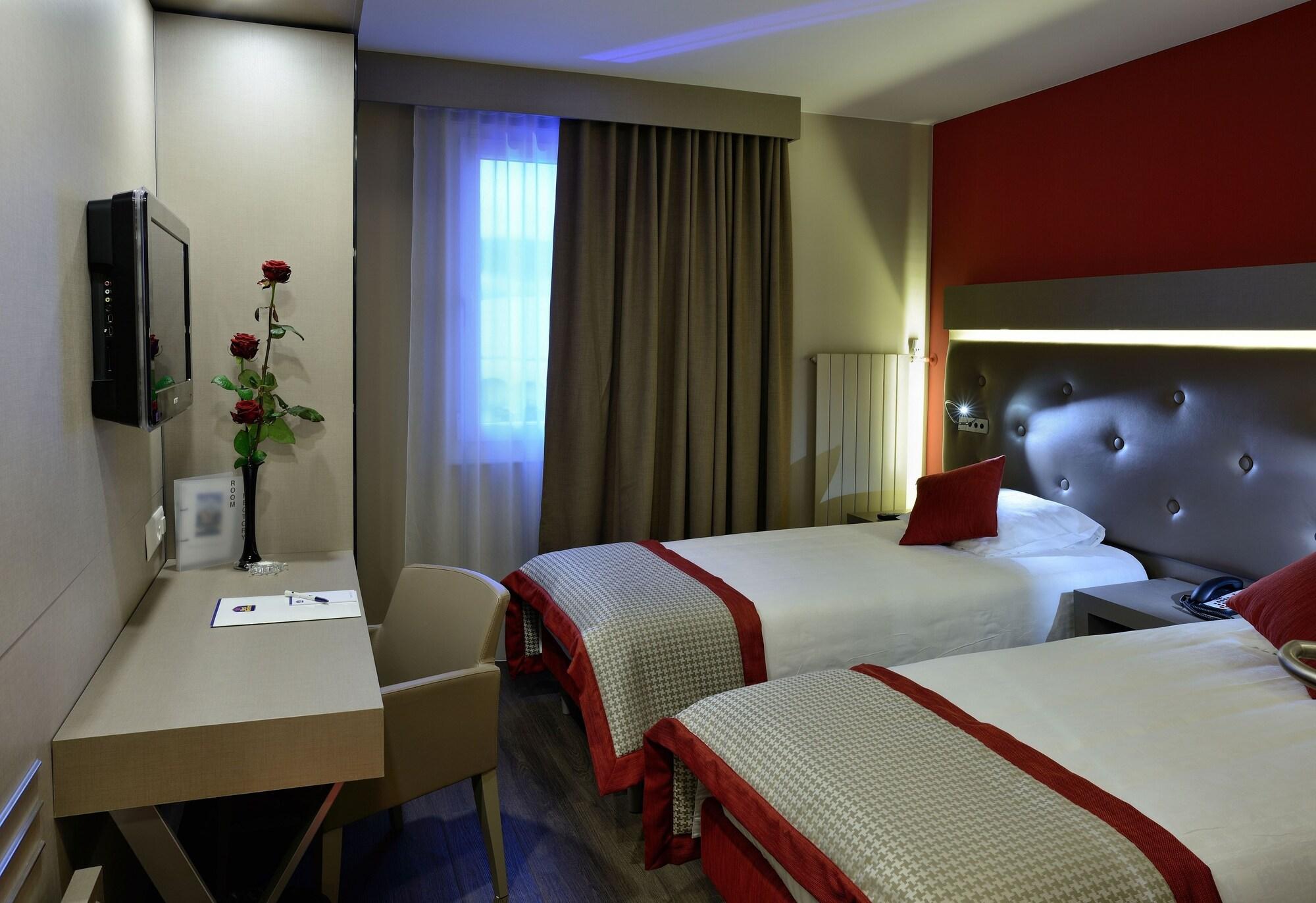 Everness Hotel&resort