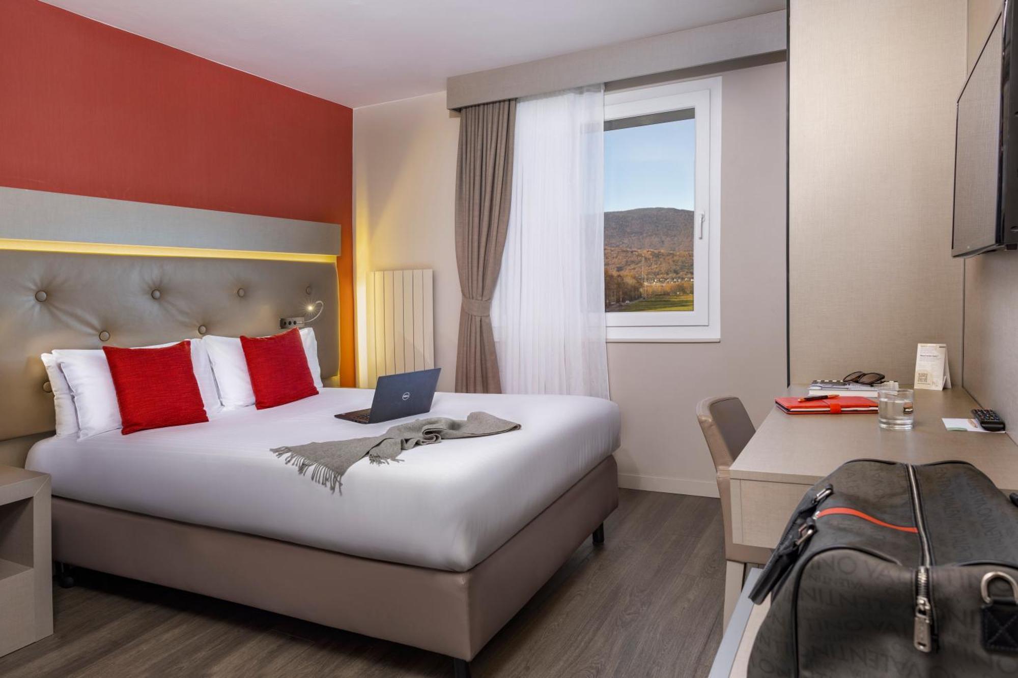 Everness Hotel&resort