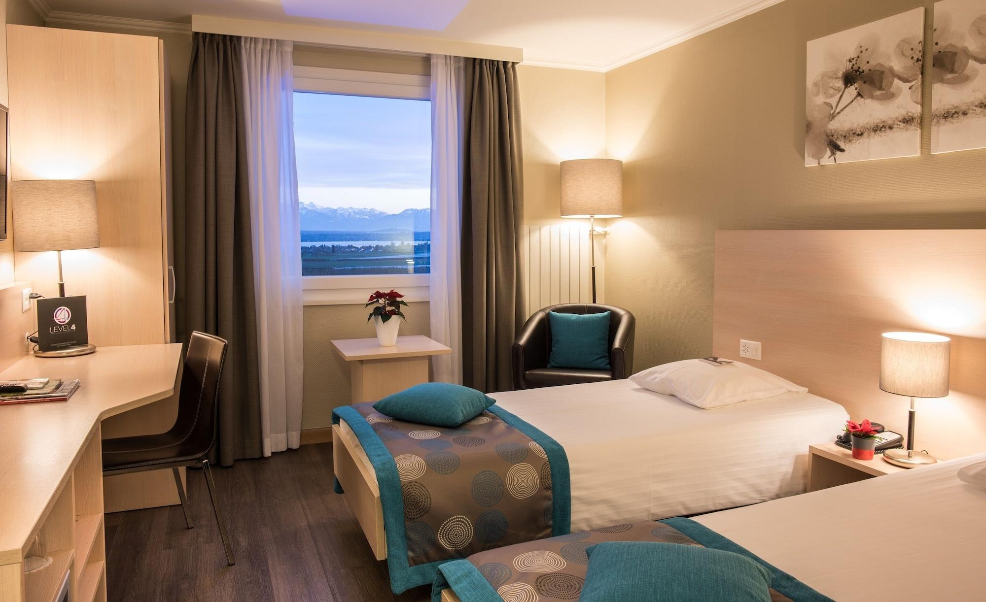 Everness & Hotel